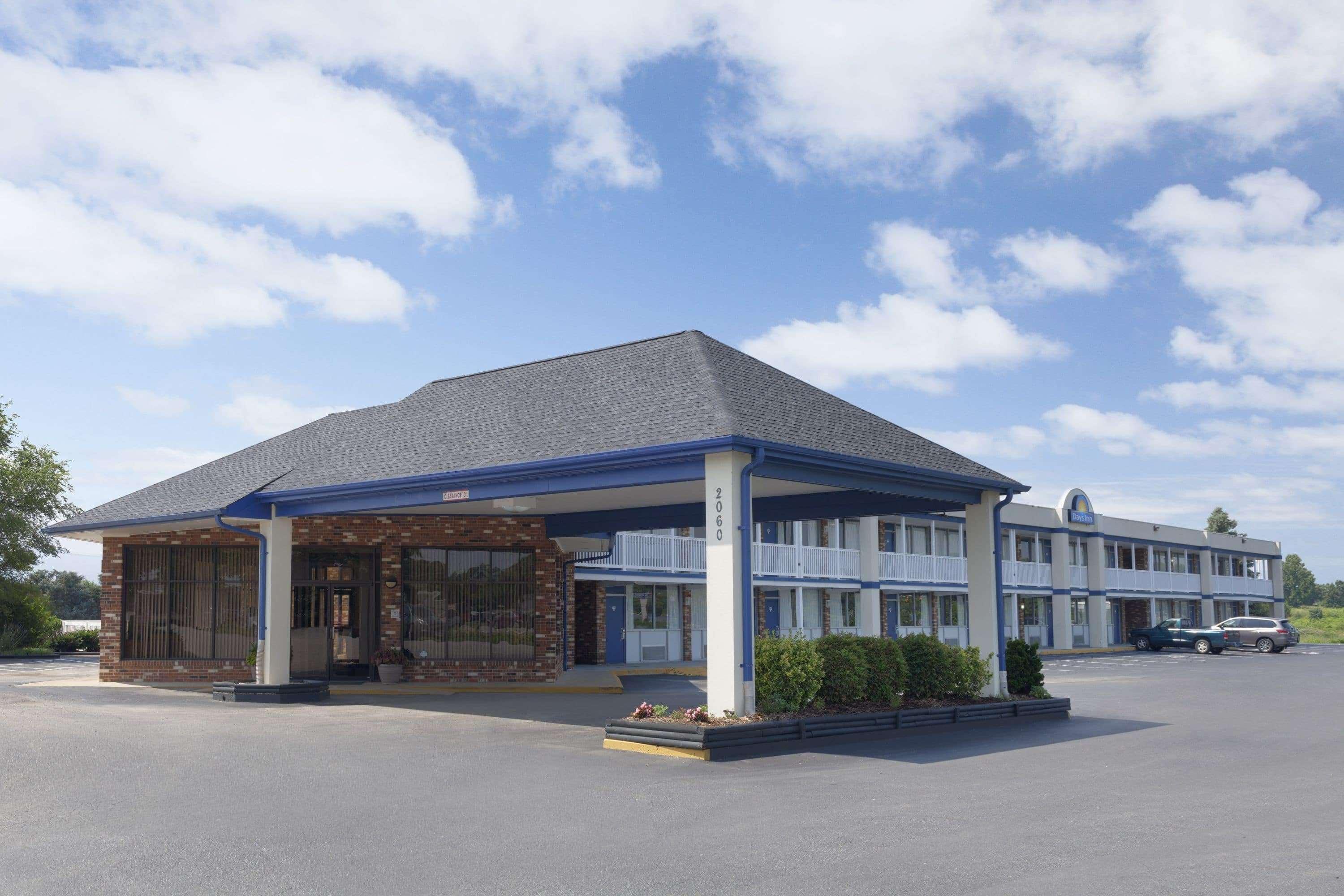 Days Inn By Wyndham Waynesboro Eksteriør billede